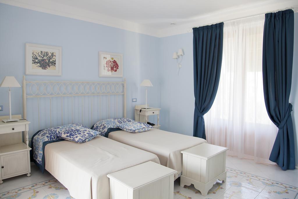 Aparthotel Mendolita