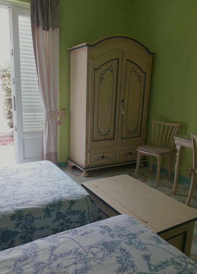 Mendolita Aparthotel 4*